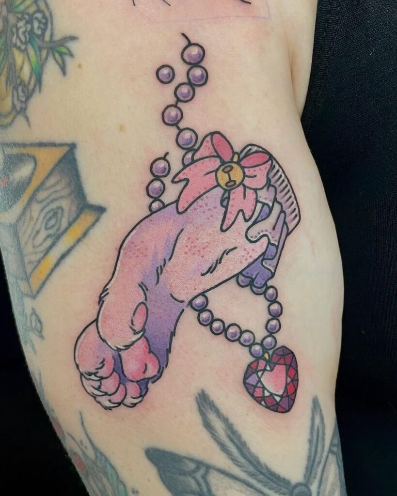 Pas godt på din tatovering med disse simple aftercare tips, og den vil fremstå frisk mange år frem!