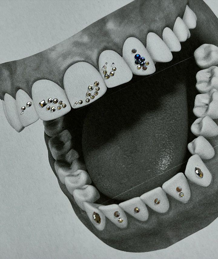 Tooth gem af @bg.mess