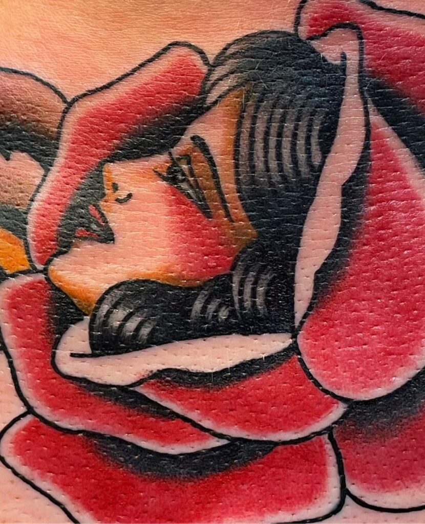 Rose tatovering af @lord.gator